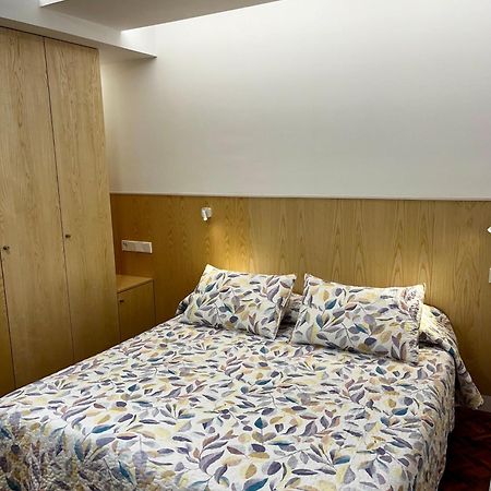 Hostal Charo II Santiago de Compostela Exterior photo